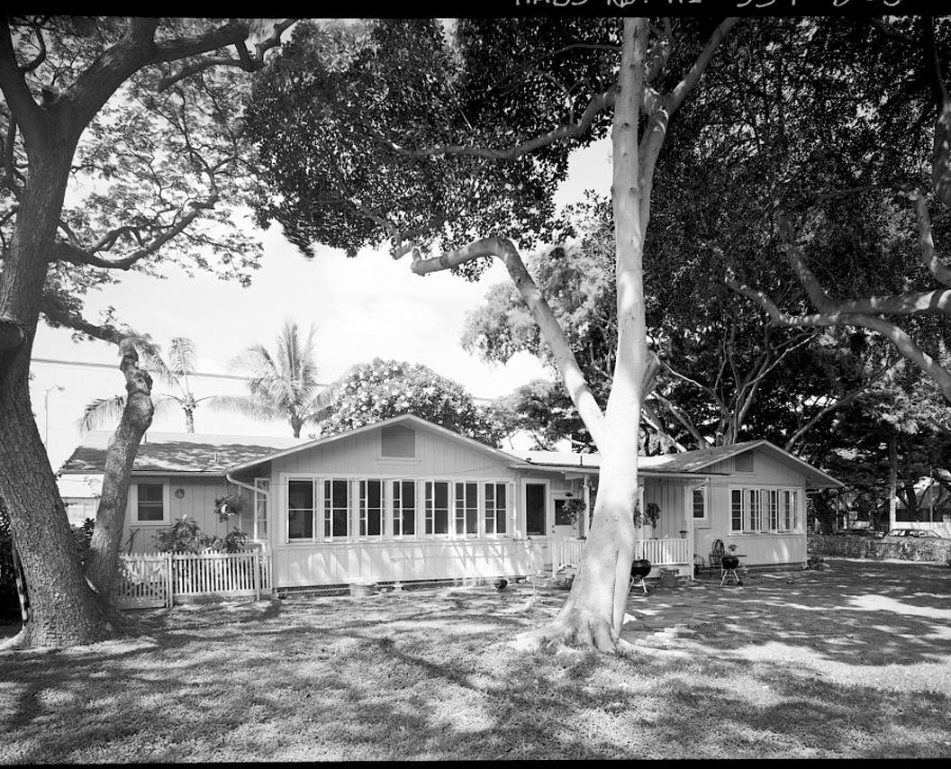 Historic Photo : U.S. Naval Base, Pearl Harbor, Naval Housing Area Hale Alii, Officers' Quarters Duplex Type, 1-2 Avenue D, Pearl City, Honolulu County, HI 2 Photograph