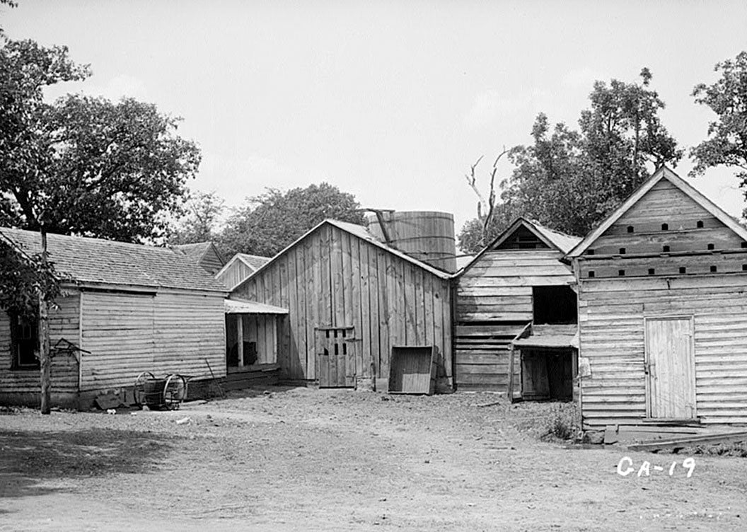 Historic Photo : Wingfield-Cade-Saunders House, 120 Tignall Road, Washington, Wilkes County, GA 1 Photograph