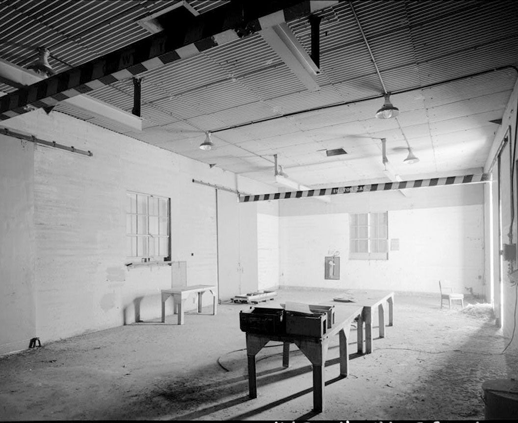 Naval Magazine Lualualei, Headquarters Branch, Operational Storage Building, Kolekole Street between Twenty-first & Sixty-sixth Streets, Pearl City, Honolulu County, HI 2