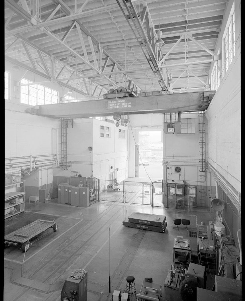 Historic Photo : U.S. Naval Base, Pearl Harbor, Auxiliary Machine & Electric Shop, Avenue G near Fifth Street intersection, Pearl City, Honolulu County, HI 3 Photograph