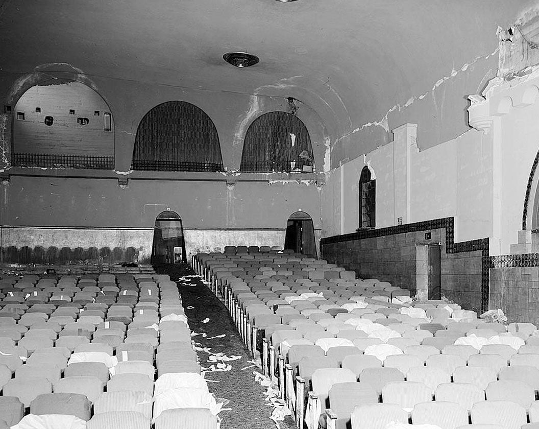 Historic Photo : Whittier Theatre, 11602-11612 East Whittier Boulevard, Whittier, Los Angeles County, CA 2 Photograph