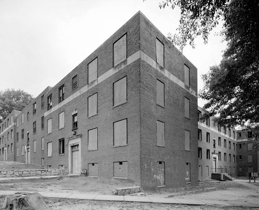 Historic Photo : Techwood Homes, Building No. 13, 462-468 Techwood Drive & 157-161 Hunnicutt Street, Atlanta, Fulton County, GA 10 Photograph