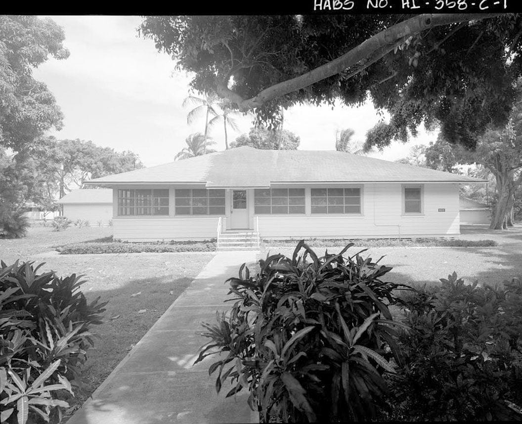 Historic Photo : U.S. Naval Base, Pearl Harbor, Naval Housing Area Pearl City Peninsula, House & Garage, 346 Laniwai Avenue, Pearl City, Honolulu County, HI 1 Photograph