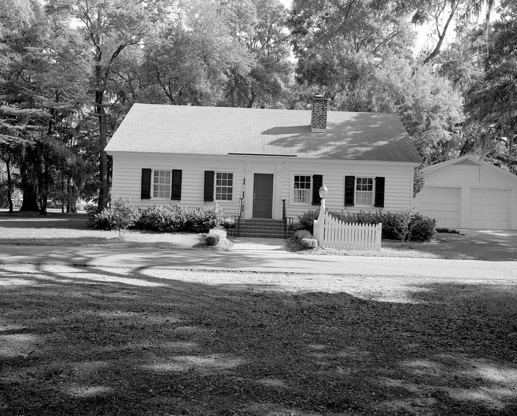 Historic Photo : Richmond Hill Plantation, Caretaker's House, East of Richmond Hill on Ford Neck Road, Richmond Hill, Bryan County, GA 3 Photograph
