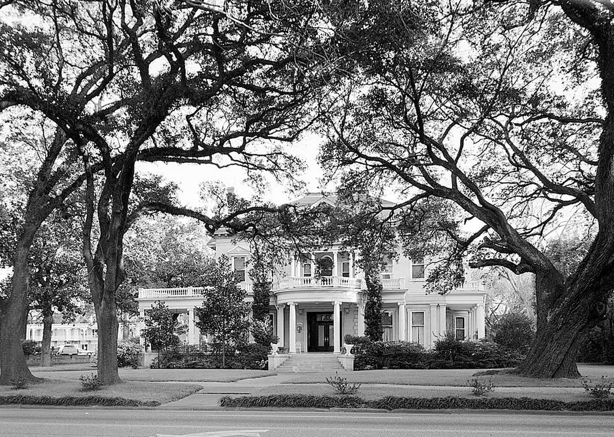 Historic Photo : McGowin-Creary House, 1151 Government Street, Mobile, Mobile County, AL 1 Photograph