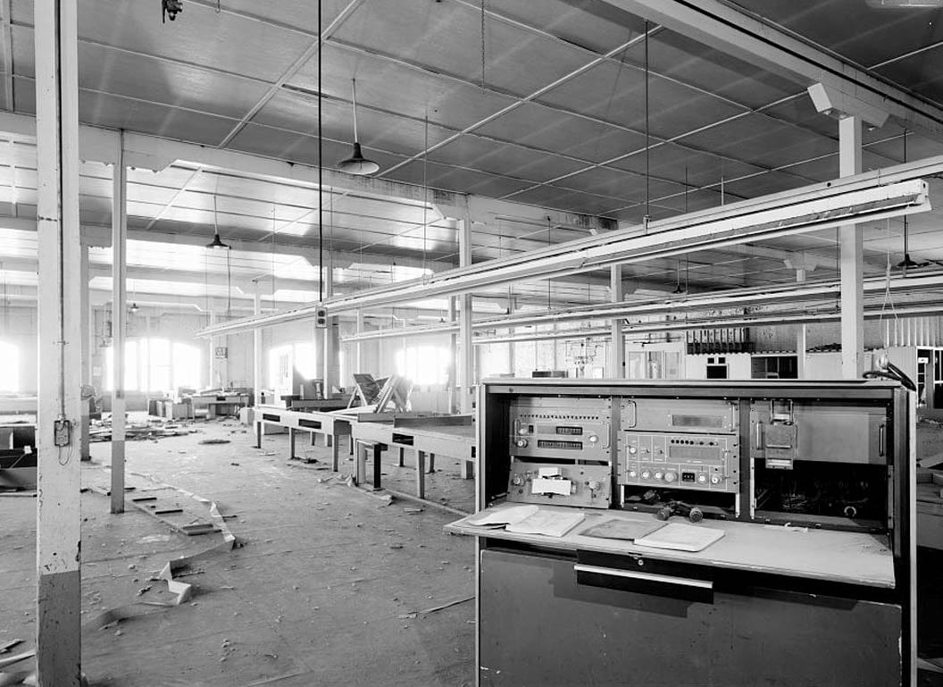 Historic Photo : Southern Pacific, Sacramento Shops, Planing Mill, 111 I Street, Sacramento, Sacramento County, CA 3 Photograph