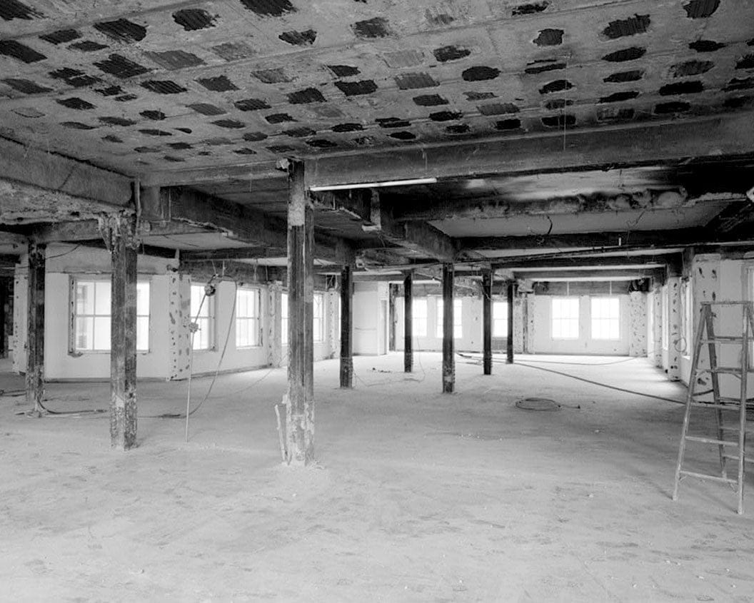 Historic Photo : Earle Theatre, Thirteenth & E Streets, Northwest, Washington, District of Columbia, DC 16 Photograph