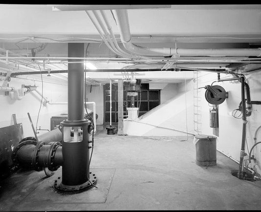 U.S. Naval Base, Pearl Harbor, Dry Dock No. 4, East & West Pumpwells, Near south end of Third Street, at east & west sides of Dry Dock No. 4, Pearl City, Honolulu County, HI 1