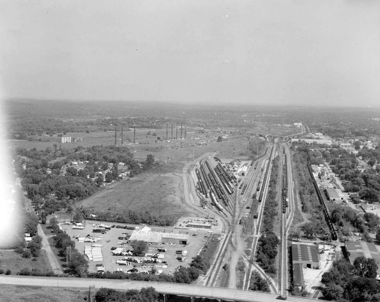 Historic Photo : Birmingham Southern Railroad Yard, Thirty-fourth Street, Ensley, Jefferson County, AL 1 Photograph