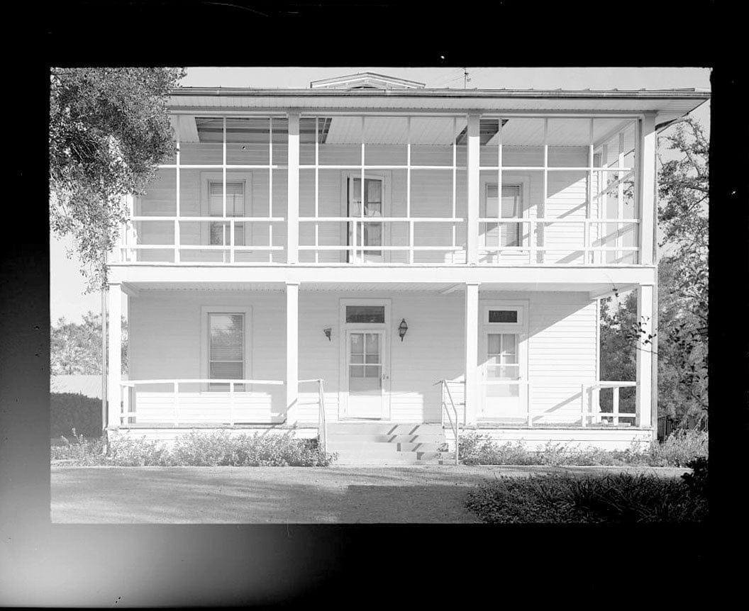 Historic Photo : U.S. Naval Air Station, Barrancas National Cemetery, Superintendent's Lodge, Intersection of Hovey & Duncan Roads, Pensacola, Escambia County, FL 1 Photograph