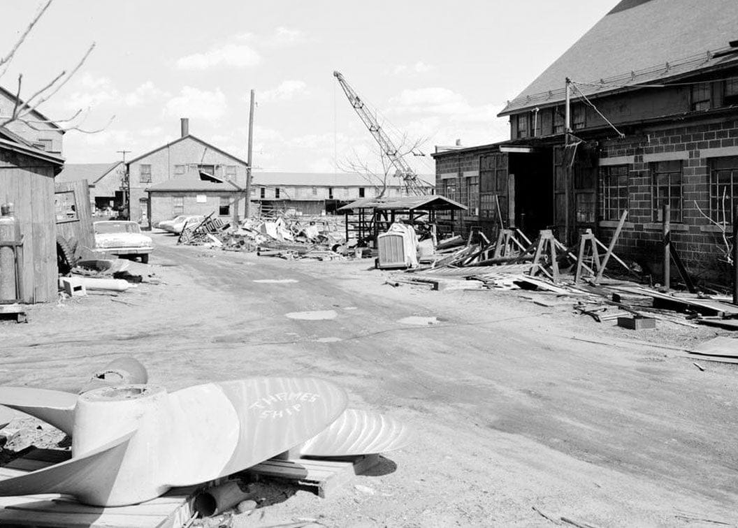Historic Photo : Thames Tow Boat Company, Foot of Farnsworth Street, New London, New London County, CT 9 Photograph