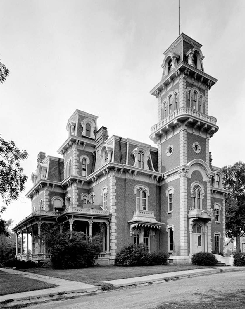 Historic Photo : Terrace Hill, 2300 Grand Avenue, Des Moines, Polk County, IA 1 Photograph