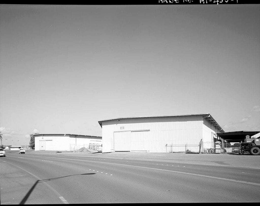 Historic Photo : U.S. Naval Base, Pearl Harbor, Temporary Storehouses - 1944 Type, North Road at Neches Avenue, Pearl City, Honolulu County, HI 1 Photograph