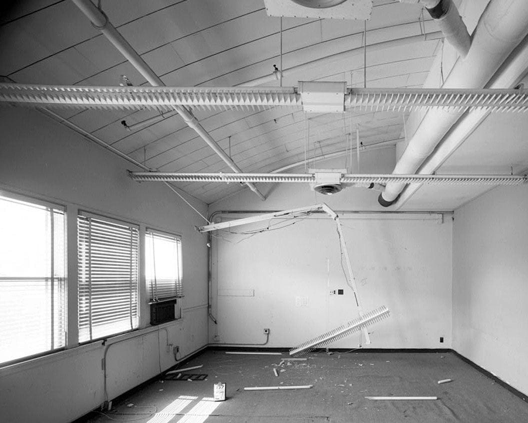 Historic Photo : Hughes Aircraft Company, Engineering-Administration Building, 6775 Centinela Avenue, Los Angeles, Los Angeles County, CA 3 Photograph