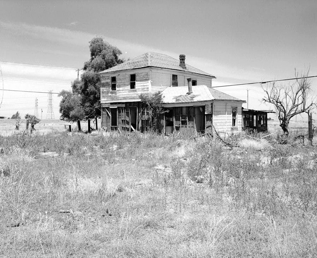 Historic Photo : Hudson-Cippa-Wolf Ranch, Main House, Sorento Road, Sacramento, Sacramento County, CA 2 Photograph