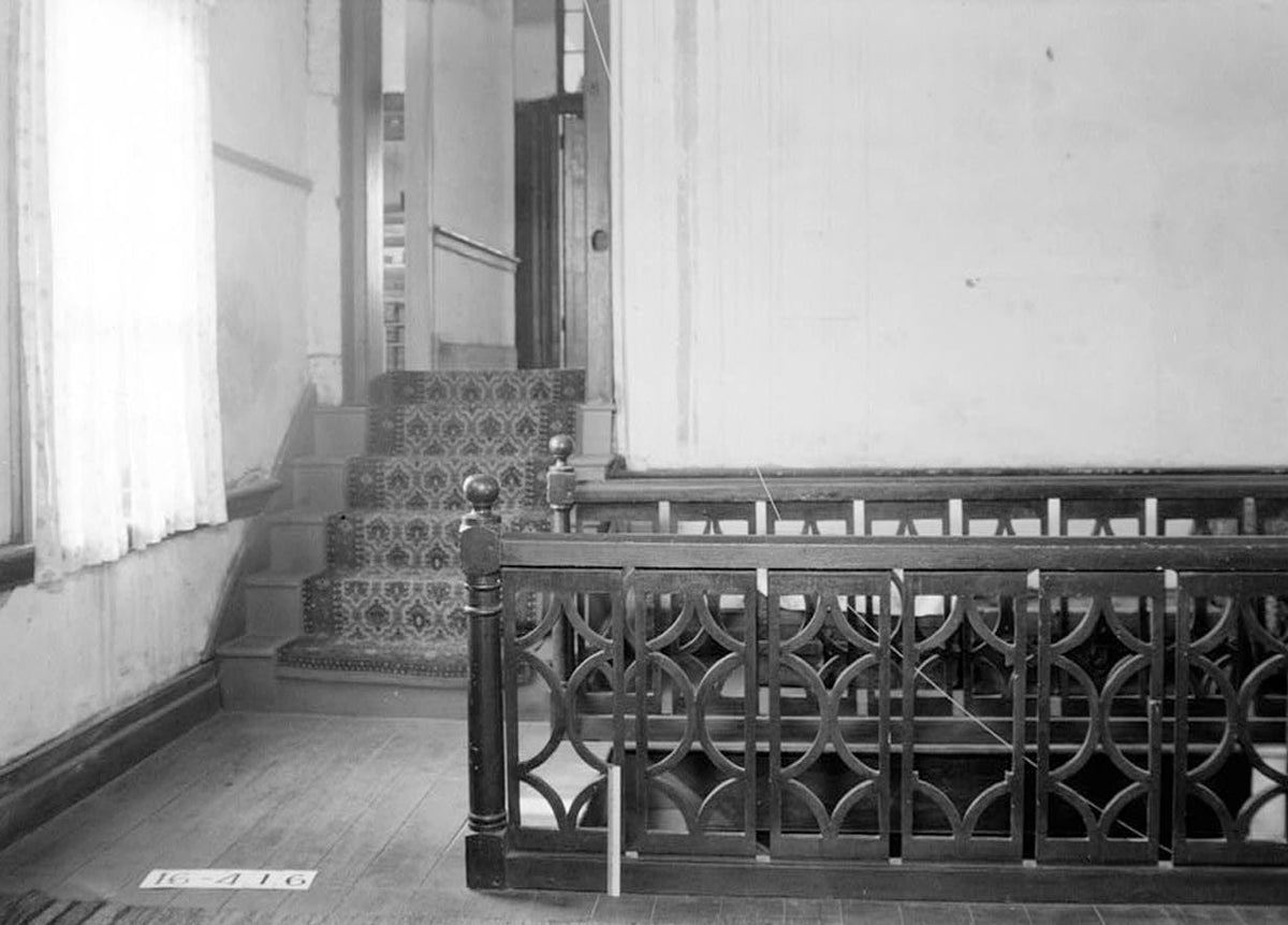 Historic Photo : Old Tavern, East Clinton & East Square Streets, Jacksonville, Calhoun County, AL 2 Photograph