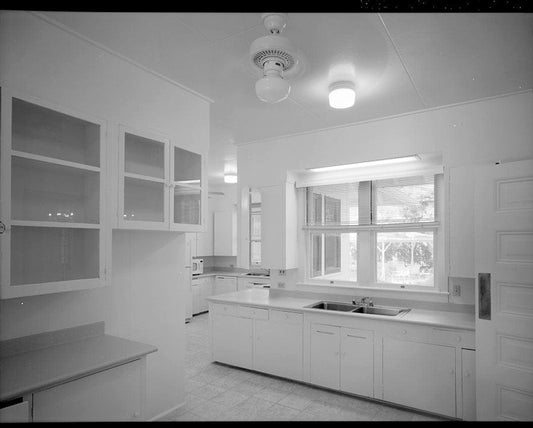 U.S. Naval Base, Pearl Harbor, Marine Corps Officers' Quarters, Russell Avenue, between Central Avenue and Salvor Street, Pearl City, Honolulu County, HI 1