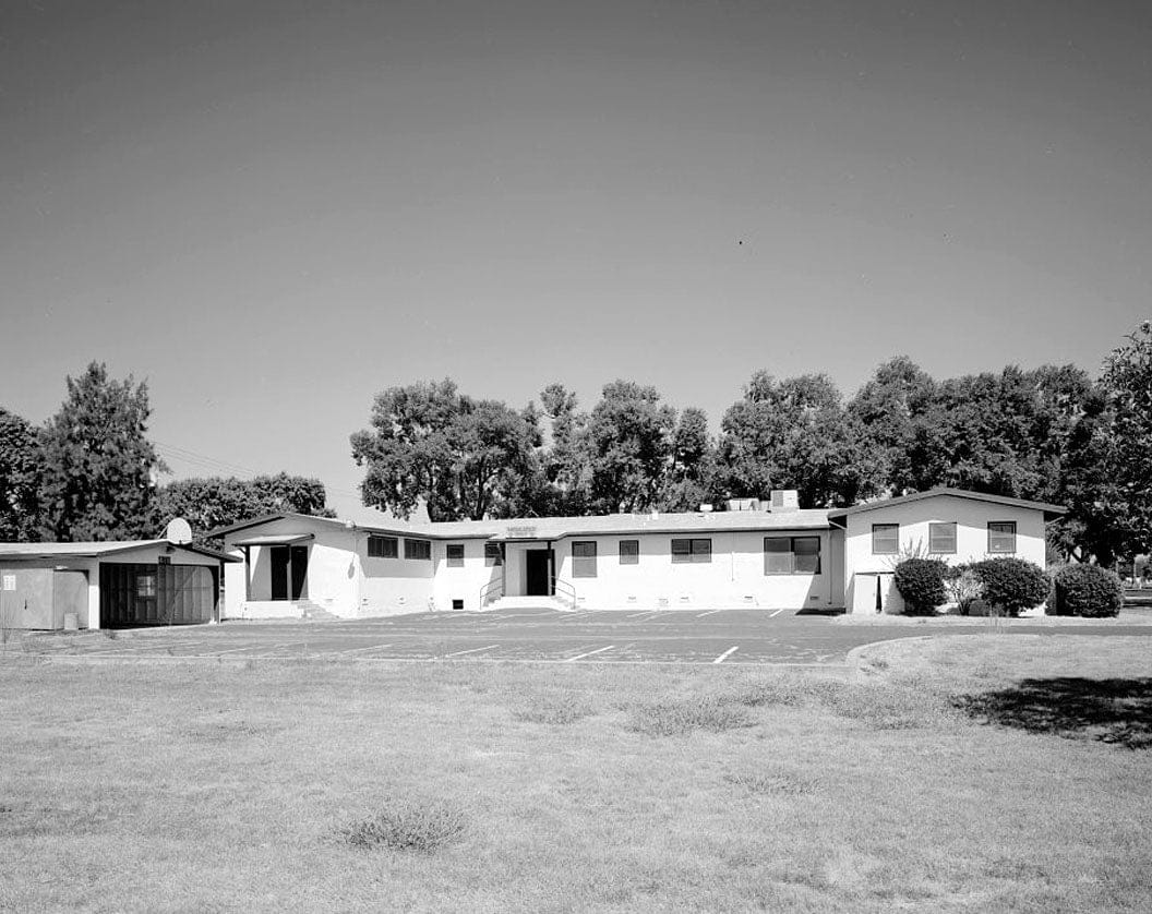 Historic Photo : Naval Supply Annex Stockton, Dispensary, Northeast corner of Fyffe Avenue & Boone Drive, Stockton, San Joaquin County, CA 1 Photograph