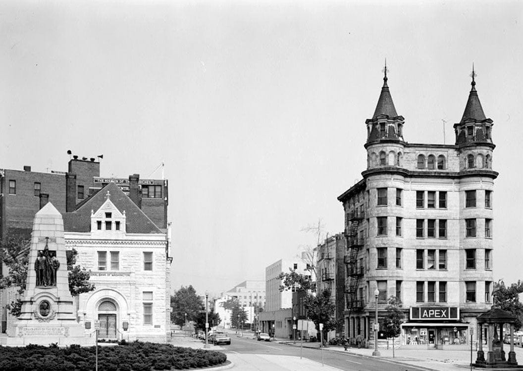 Historic Photo : Central National Bank Building, 631 Pennsylvania Avenue Northwest, Washington, District of Columbia, DC 1 Photograph