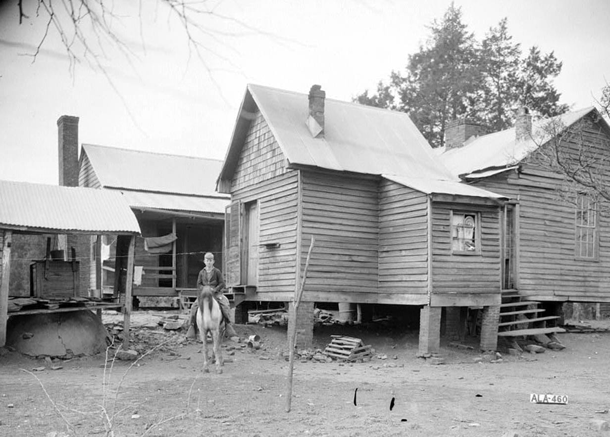 Historic Photo : Mardis House, U.S. Highway 231, Talladega, Talladega County, AL 1 Photograph