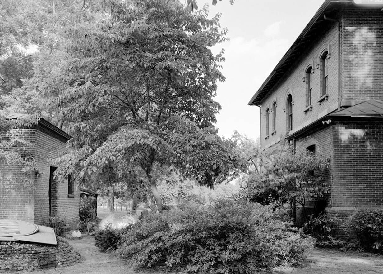Historic Photo : Kenworthy Hall, State Highway 14 (Greensboro Road), Marion, Perry County, AL 13 Photograph