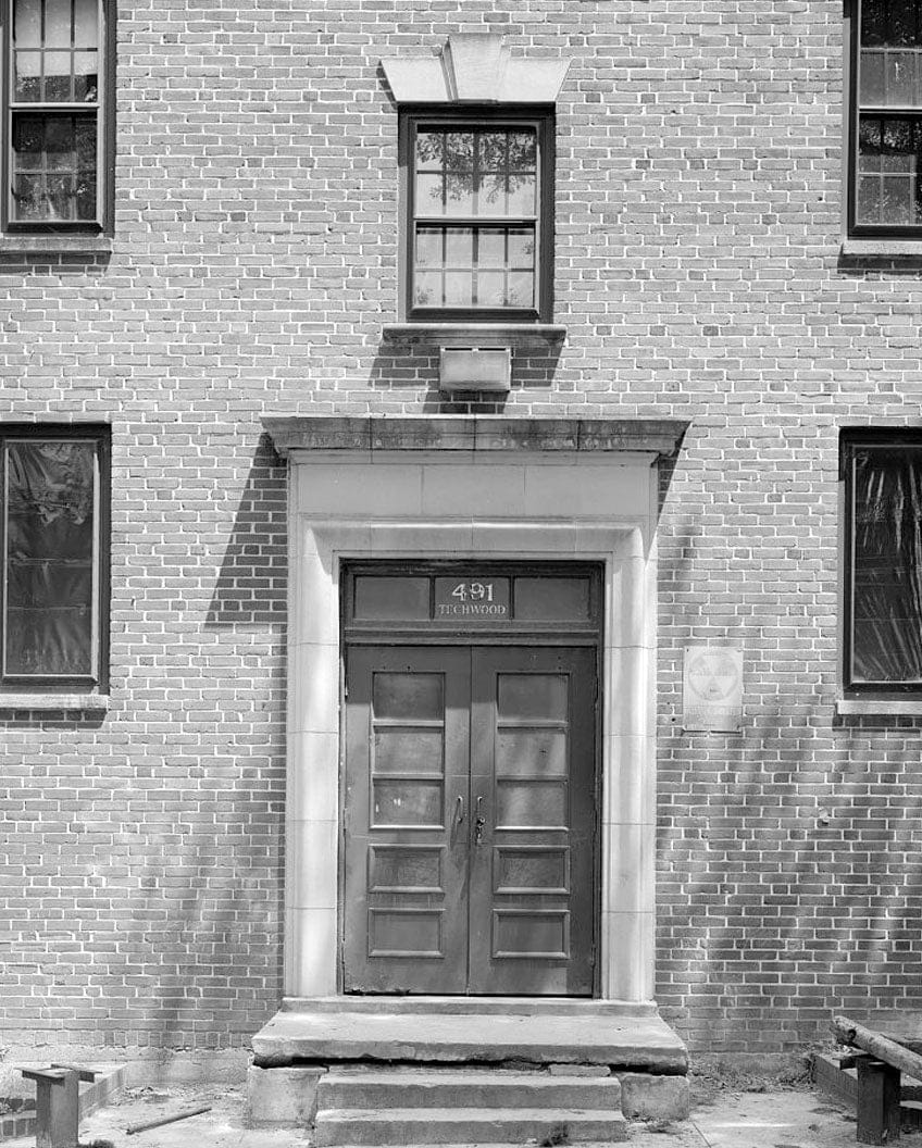 Historic Photo : Techwood Homes, Building No. 4, 489-499 Techwood Drive & 115-119 Pine Street, Atlanta, Fulton County, GA 9 Photograph