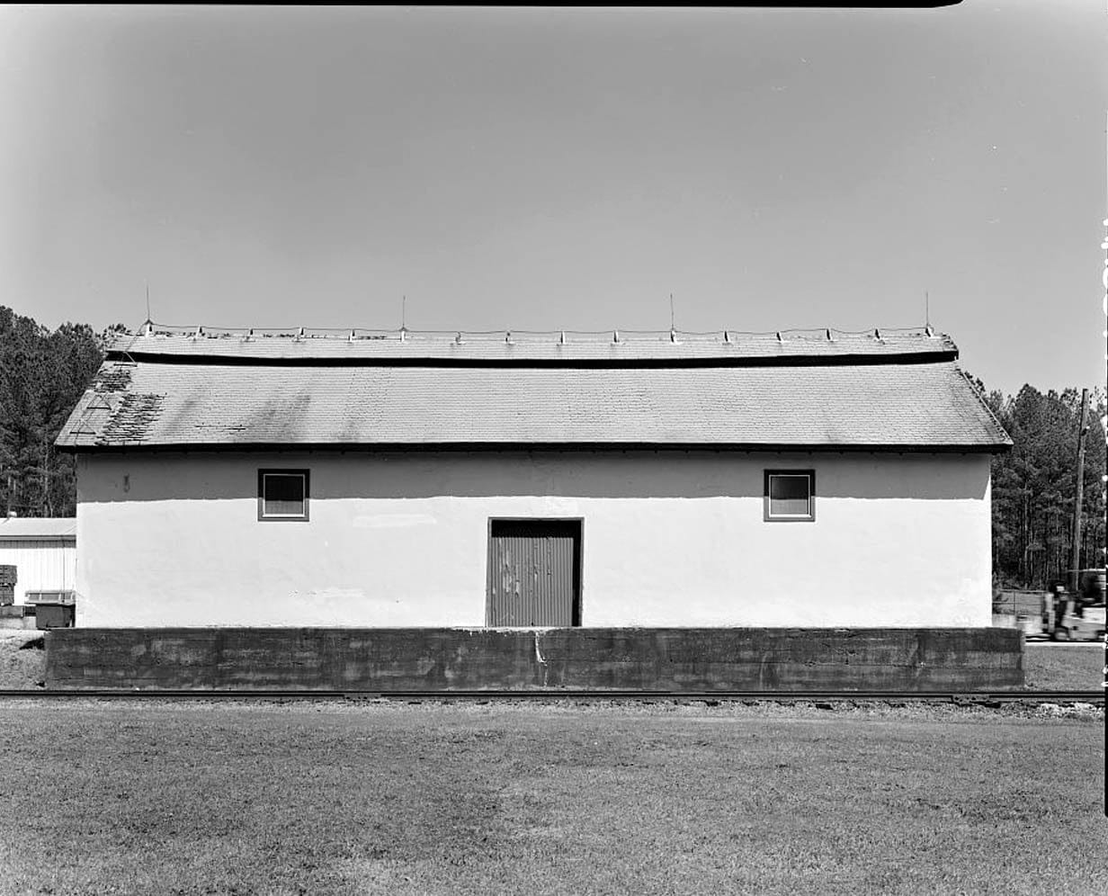 Historic Photo : Fort McClellan Ammunition Storage Area, Building No. 4403, Second Avenue (Magazine Road), Anniston, Calhoun County, AL 1 Photograph
