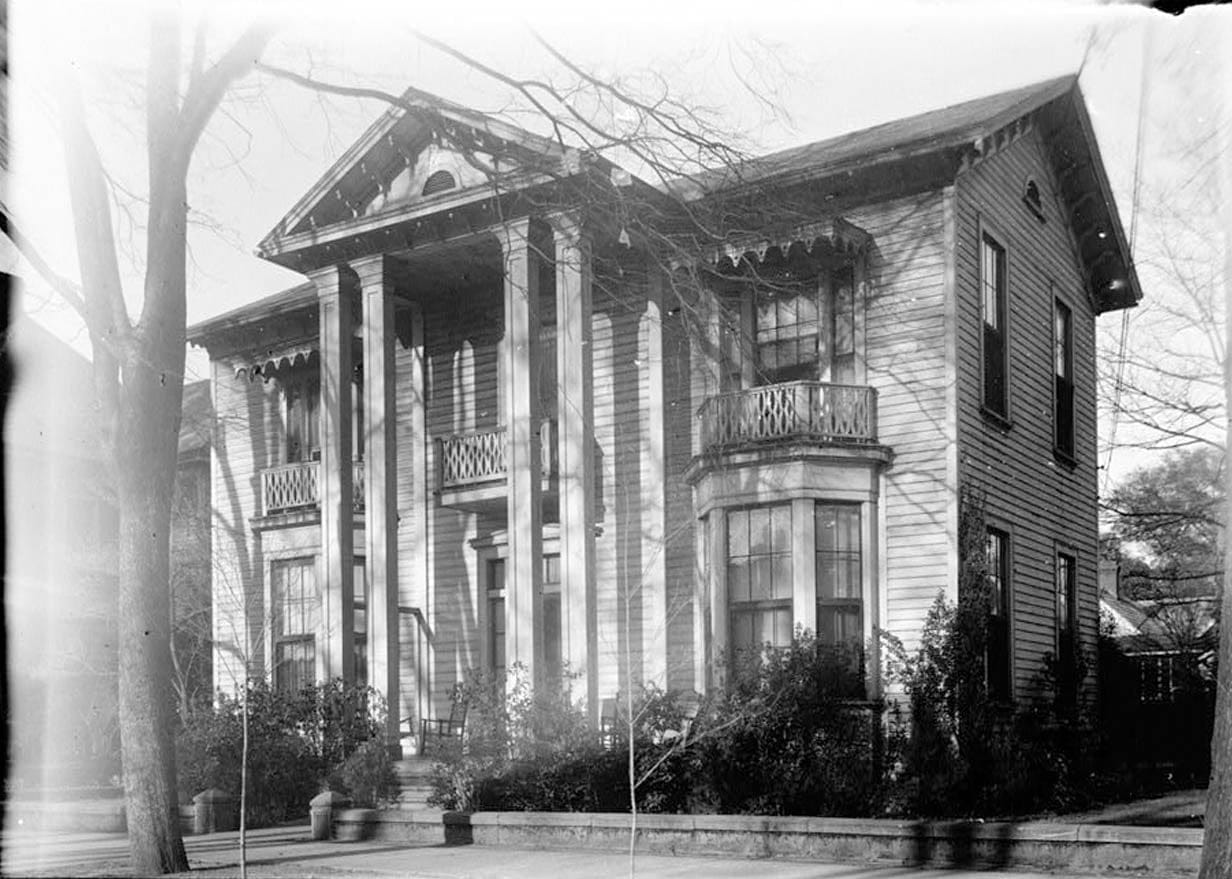 Historic Photo : Bell-Bennett House, 412 Lauderdale Avenue, Selma, Dallas County, AL 1 Photograph