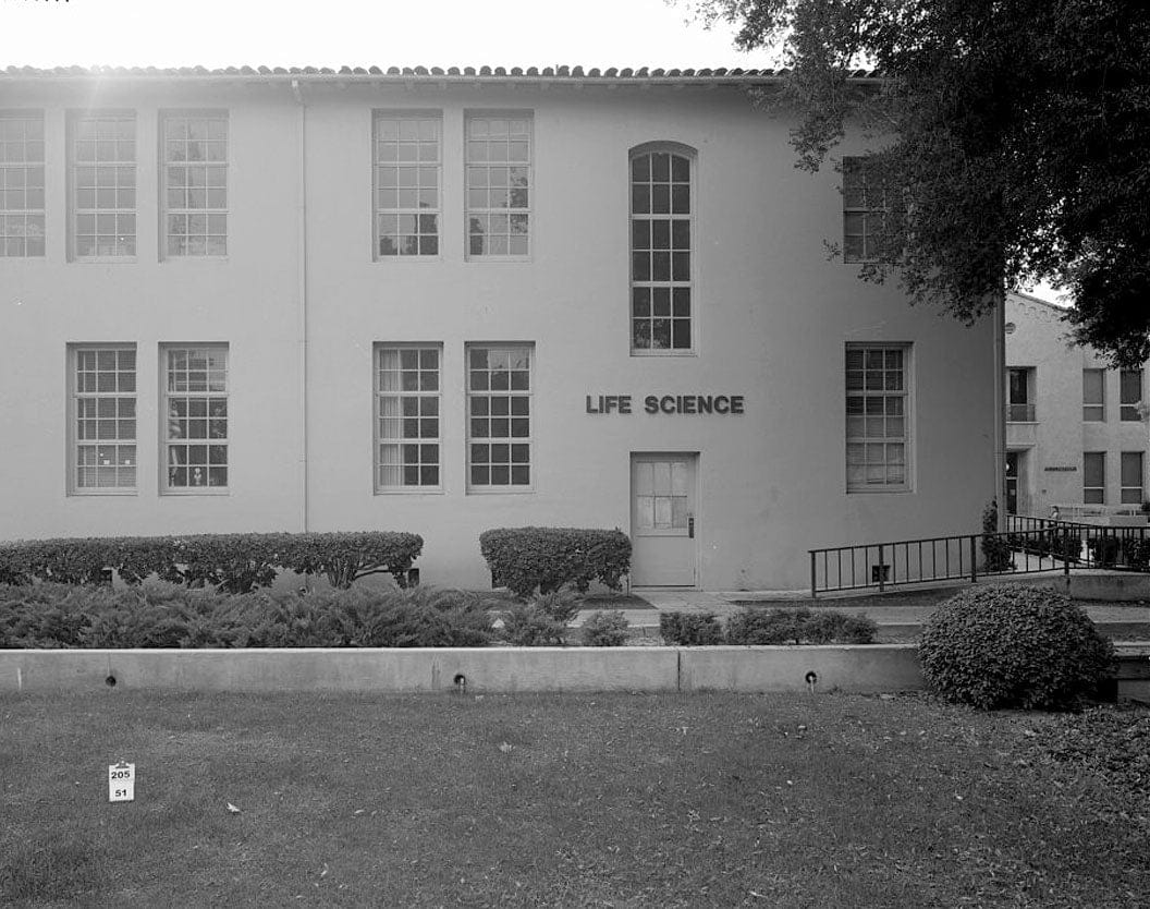 Historic Photo : San Bernardino Valley College, Life Science Building, 701 South Mount Vernon Avenue, San Bernardino, San Bernardino County, CA 1 Photograph