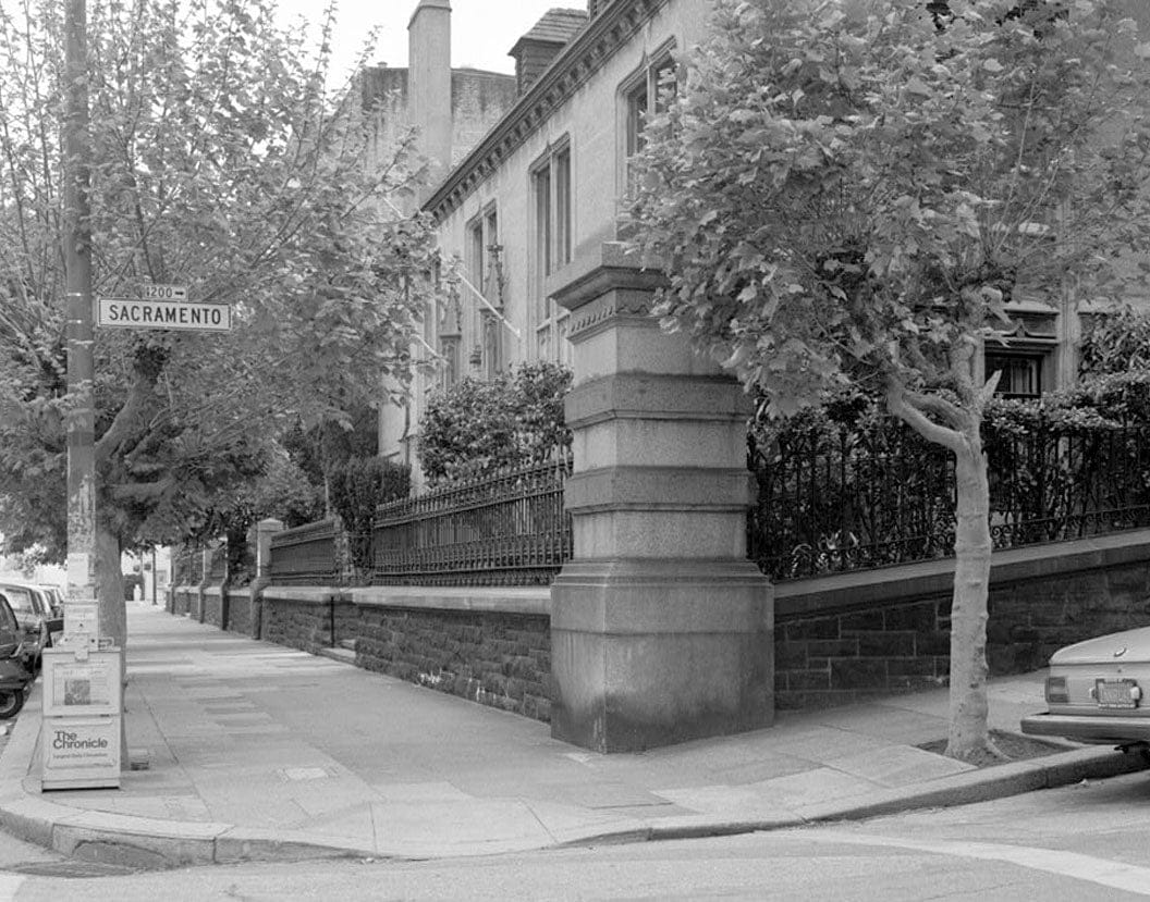 Historic Photo : Grace Cathedral, Crocker Fence, Along Taylor & Sacramento Streets, San Francisco, San Francisco County, CA 1 Photograph