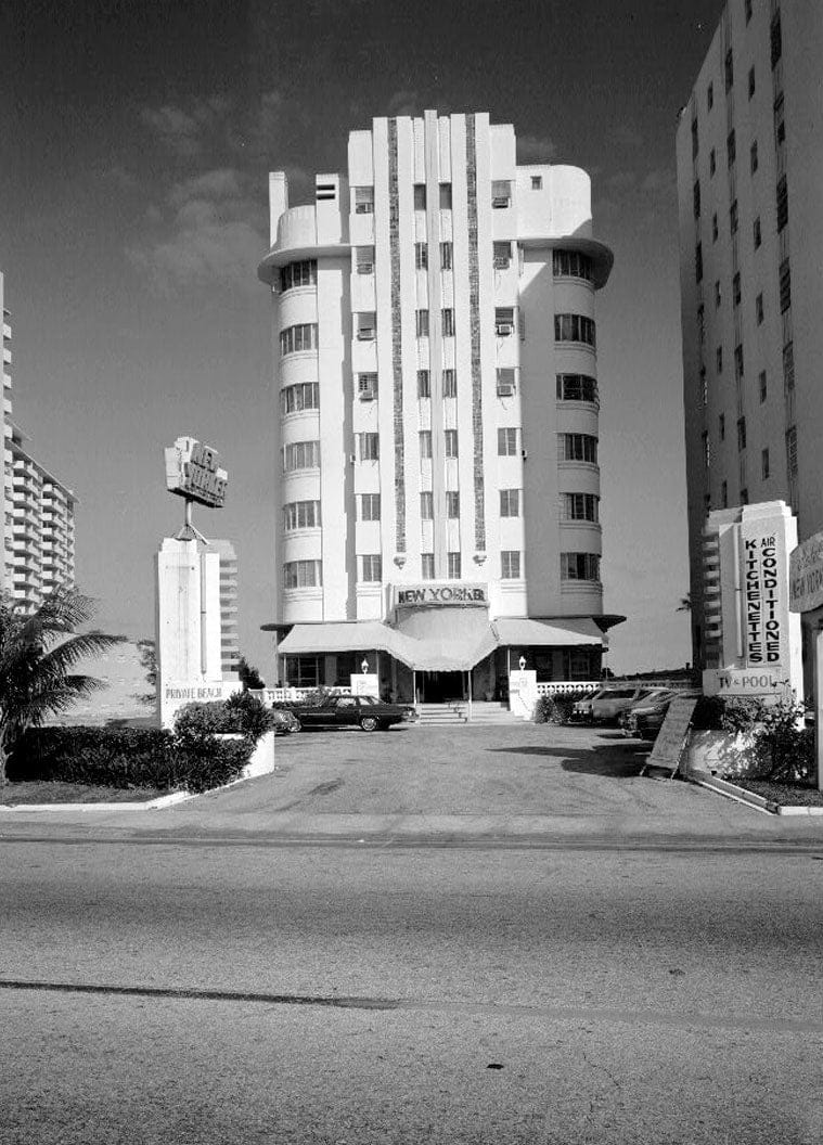 Historic Photo : New Yorker Hotel, 1611 Collins Avenue, Miami, Miami-Dade County, FL 2 Photograph