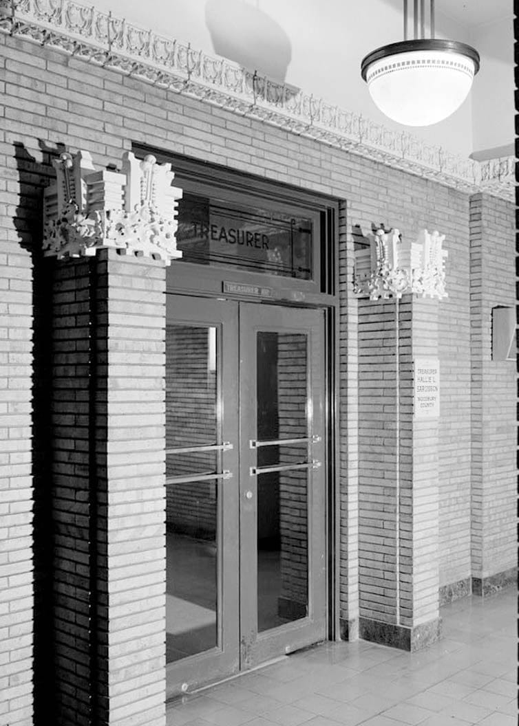 Historic Photo : Woodbury County Courthouse, Seventh & Douglas Streets, Sioux City, Woodbury County, IA 14 Photograph
