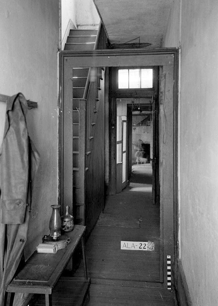 Historic Photo : Sanford-Staylor House & Servants' Quarters, 451-453 Saint Francis Street, Mobile, Mobile County, AL 7 Photograph