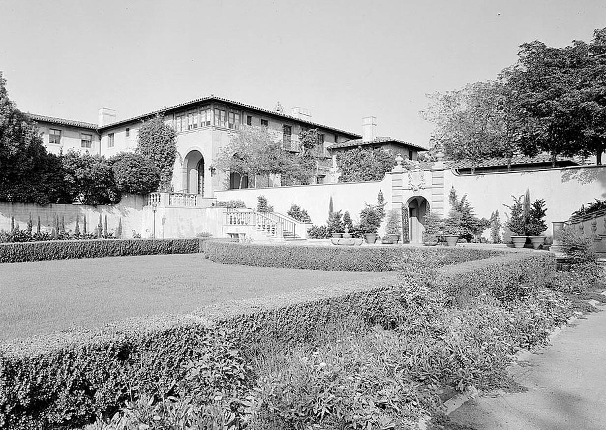 Historic Photo : Harold Lloyd Estate, Beverly Hills, Los Angeles County, CA 1 Photograph