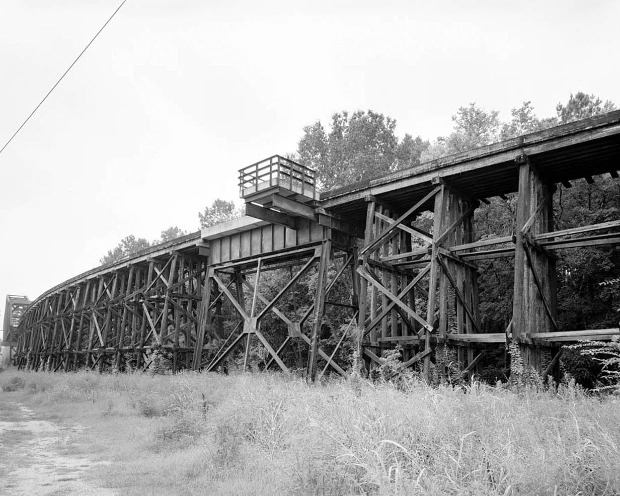 Historic Photo : Gulf, Mobile & Ohio Railroad Bridge, Spans Black Warrior River between Northport & Tuscaloosa, Tuscaloosa, Tuscaloosa County, AL 4 Photograph
