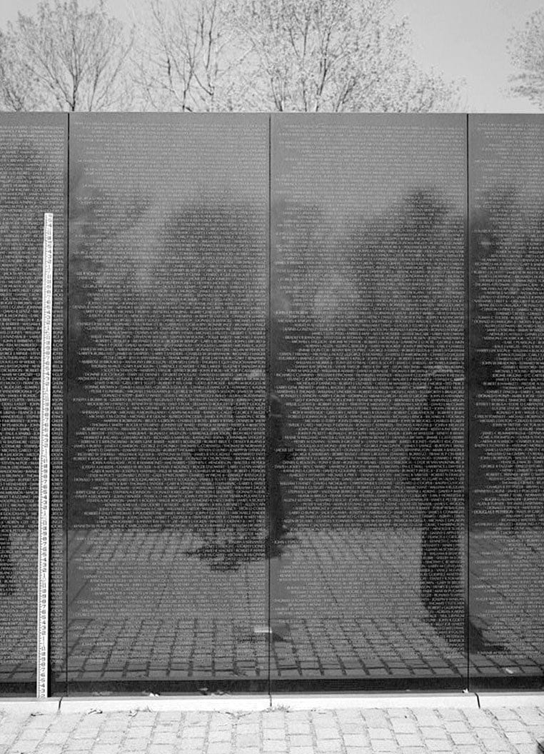 Historic Photo : Vietnam Veterans Memorial, West Potomac Park, Washington, District of Columbia, DC 22 Photograph