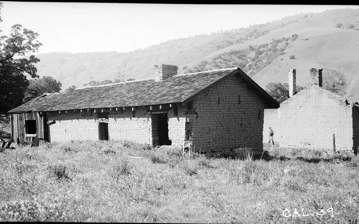 Historic Photo : Fort Tejon, Soldiers' Quarters, Highway 99, Lebec, Kern County, CA 1 Photograph