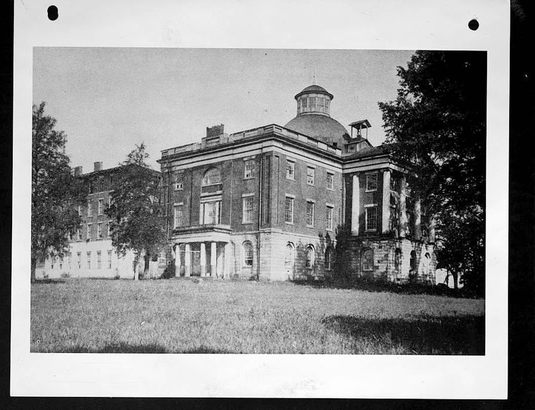 Historic Photo : Old Alabama State Capitol, Broad Street, Tuscaloosa, Tuscaloosa County, AL 1 Photograph