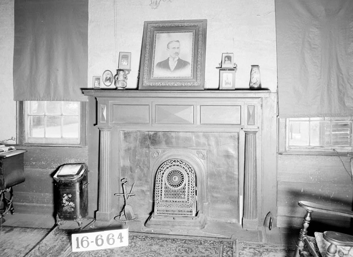 Historic Photo : Bradford House, 401 West Main Street, Wetumpka, Elmore County, AL 2 Photograph