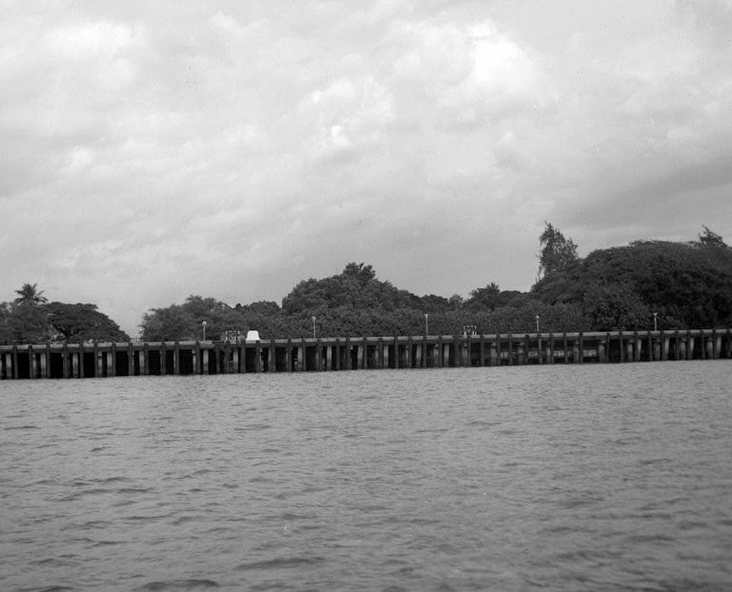 Historic Photo : U.S. Naval Base, Pearl Harbor, Berthing Wharf S378, Beckoning Point, Southeast of Cowpens Street, Ford Island, Pearl City, Honolulu County, HI 6 Photograph