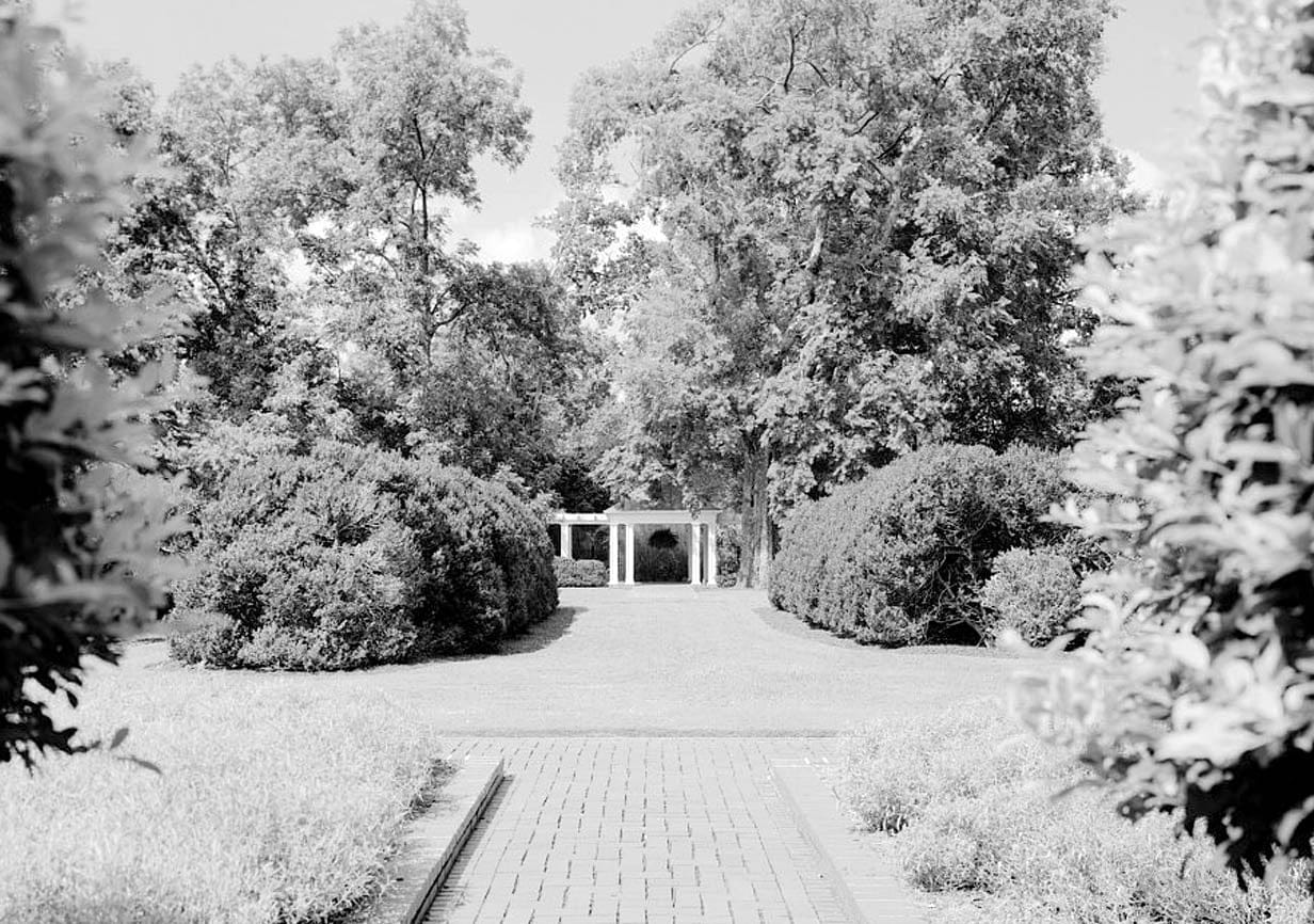 Historic Photo : Arlington Place, 331 Cotton Avenue, Southwest, Birmingham, Jefferson County, AL 1 Photograph