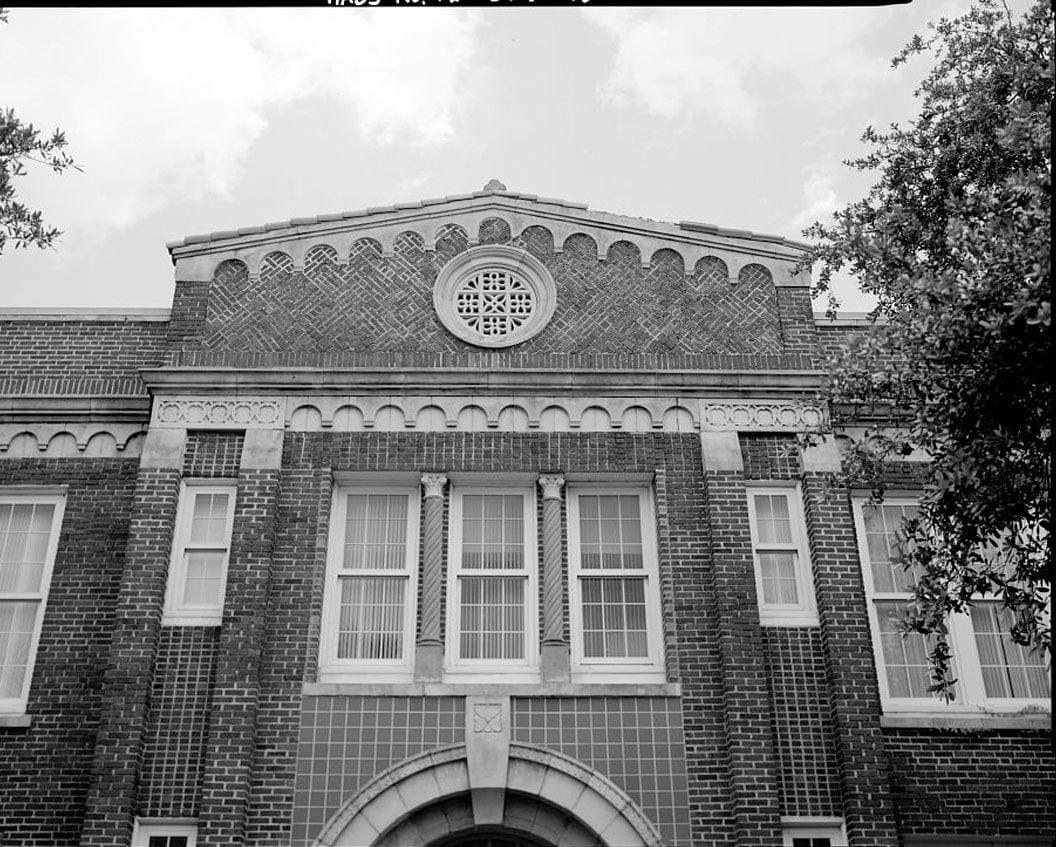 Historic Photo : Oak Park Elementary School, 4916 East Tenth Avenue, Tampa, Hillsborough County, FL 1 Photograph