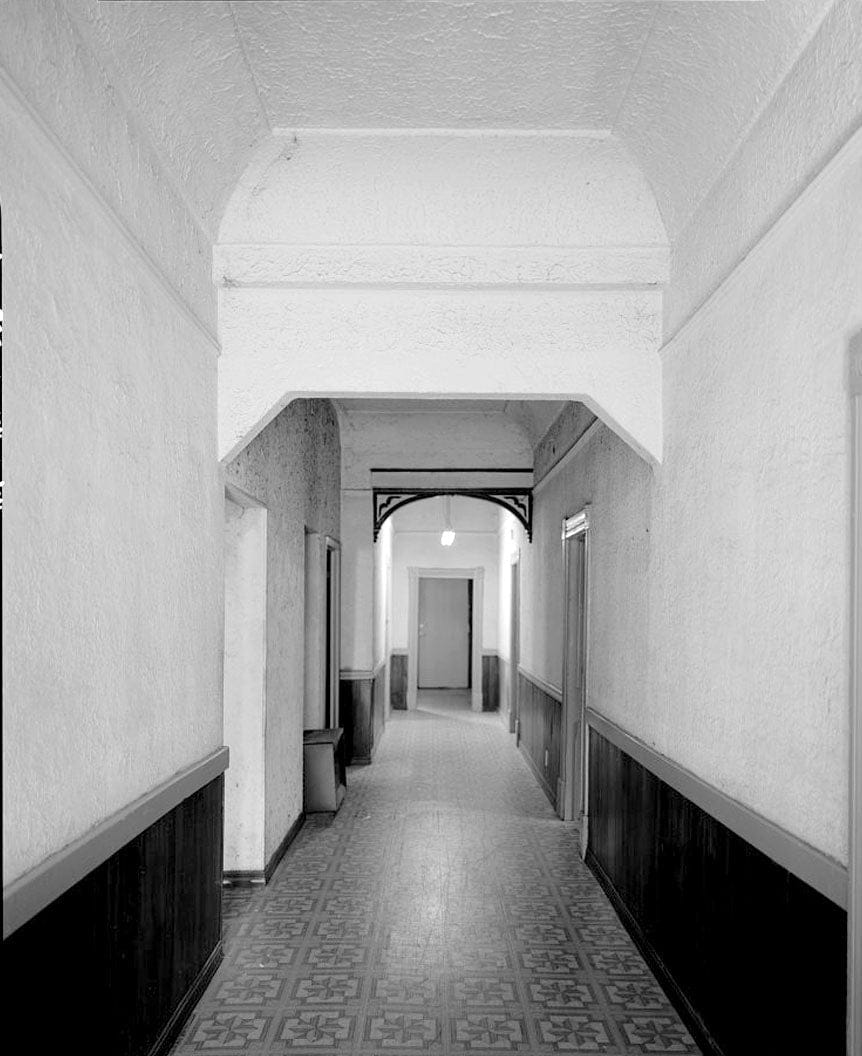 Historic Photo : 1212 East Twelfth Avenue (Boarding House), 1212 East Twelfth Avenue, Tampa, Hillsborough County, FL 5 Photograph