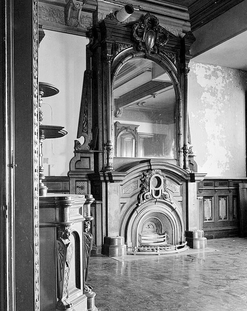 Historic Photo : Lockwood-Mathews House, Veterans' Memorial Park, Southeast, Norwalk, Fairfield County, CT 11 Photograph