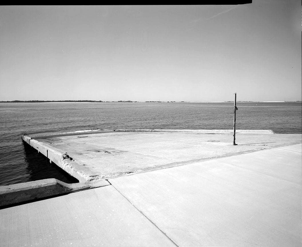 Historic Photo : U.S. Naval Air Station, Sea Plane Ramp, Pensacola, Escambia County, FL 4 Photograph