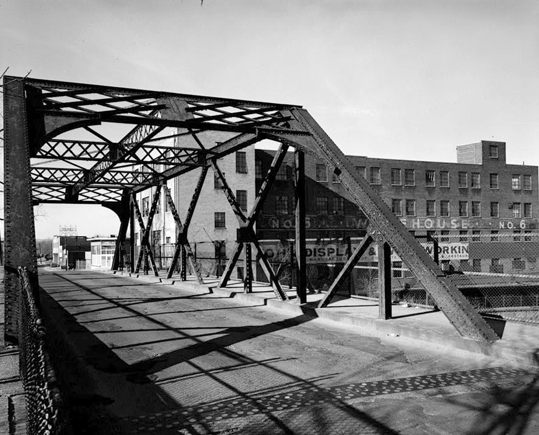 Historic Photo : Walnut Street Railroad Bridge, Walnut Street over AMTRAK, Hartford, Hartford County, CT 6 Photograph