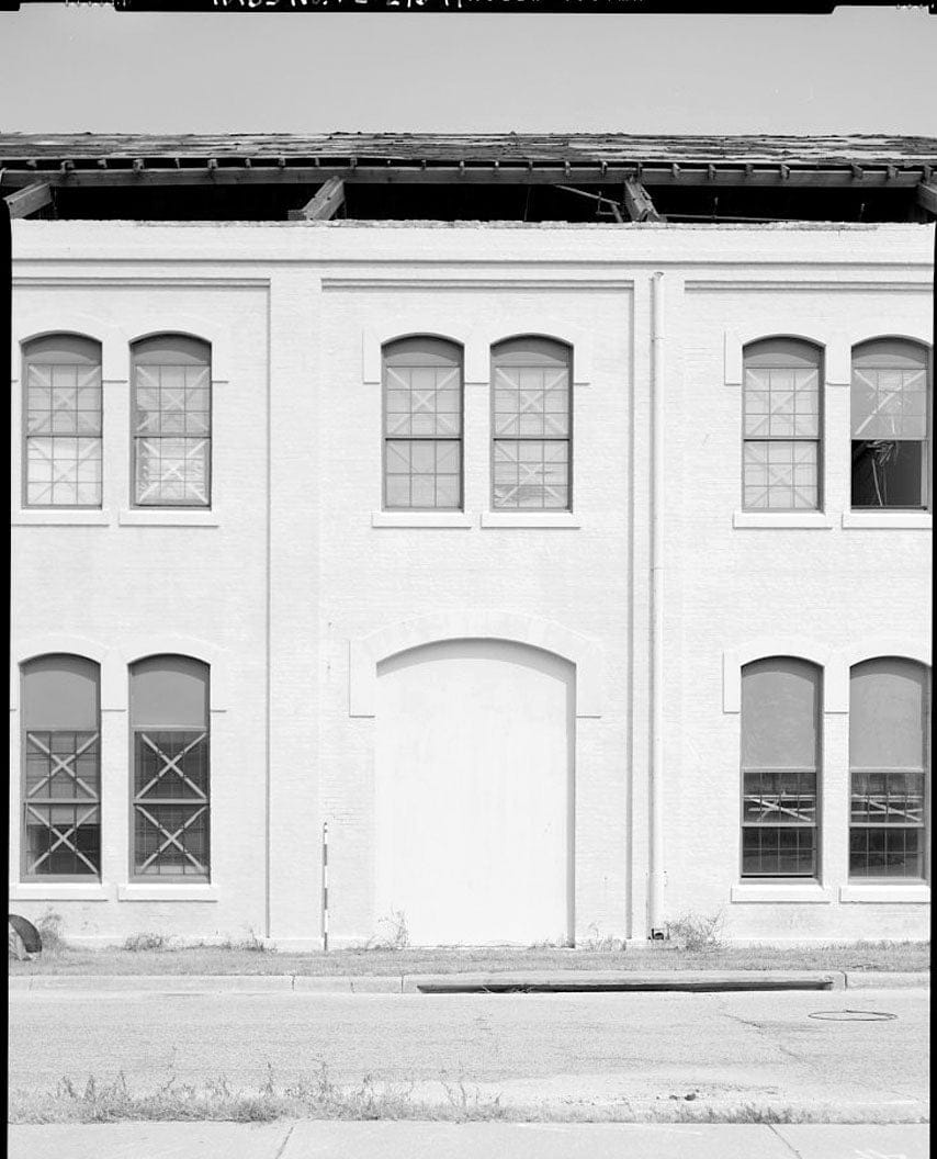 Historic Photo : U.S. Naval Air Station, Marine Barracks, 232 East Avenue, Pensacola, Escambia County, FL 8 Photograph