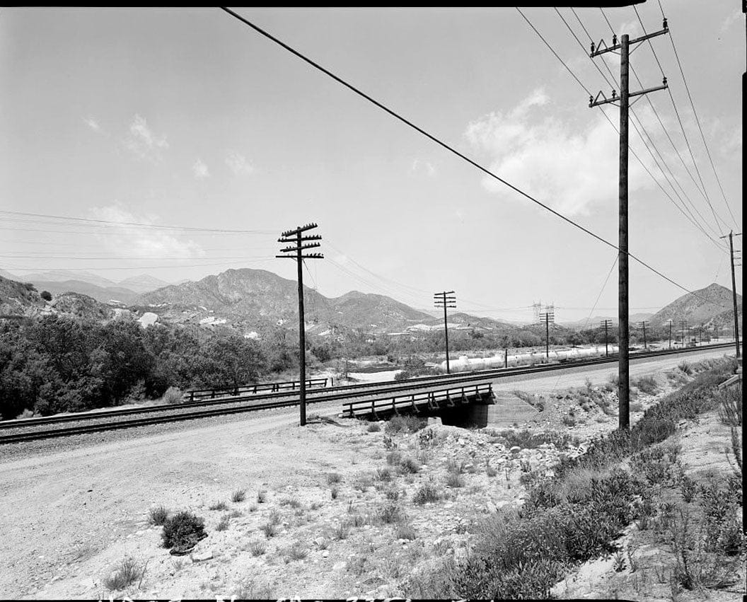 Historic Photo : Burlington Northern Santa Fe Railroad, Cajon Subdivision, Structure No. 62.7, between Cajon Summit and Keenbrook, Devore, San Bernardino County, CA 3 Photograph