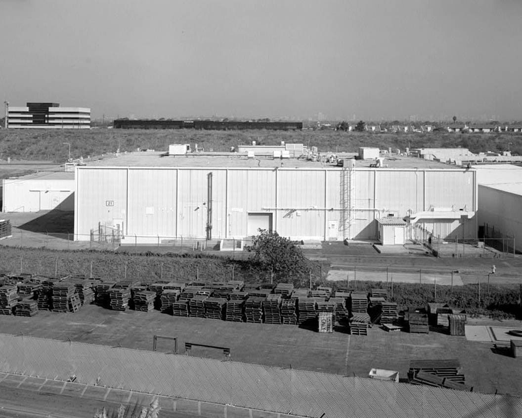 Historic Photo : Hughes Aircraft Company, Prototype Manufacturing Building, 6775 Centinela Avenue, Los Angeles, Los Angeles County, CA 1 Photograph