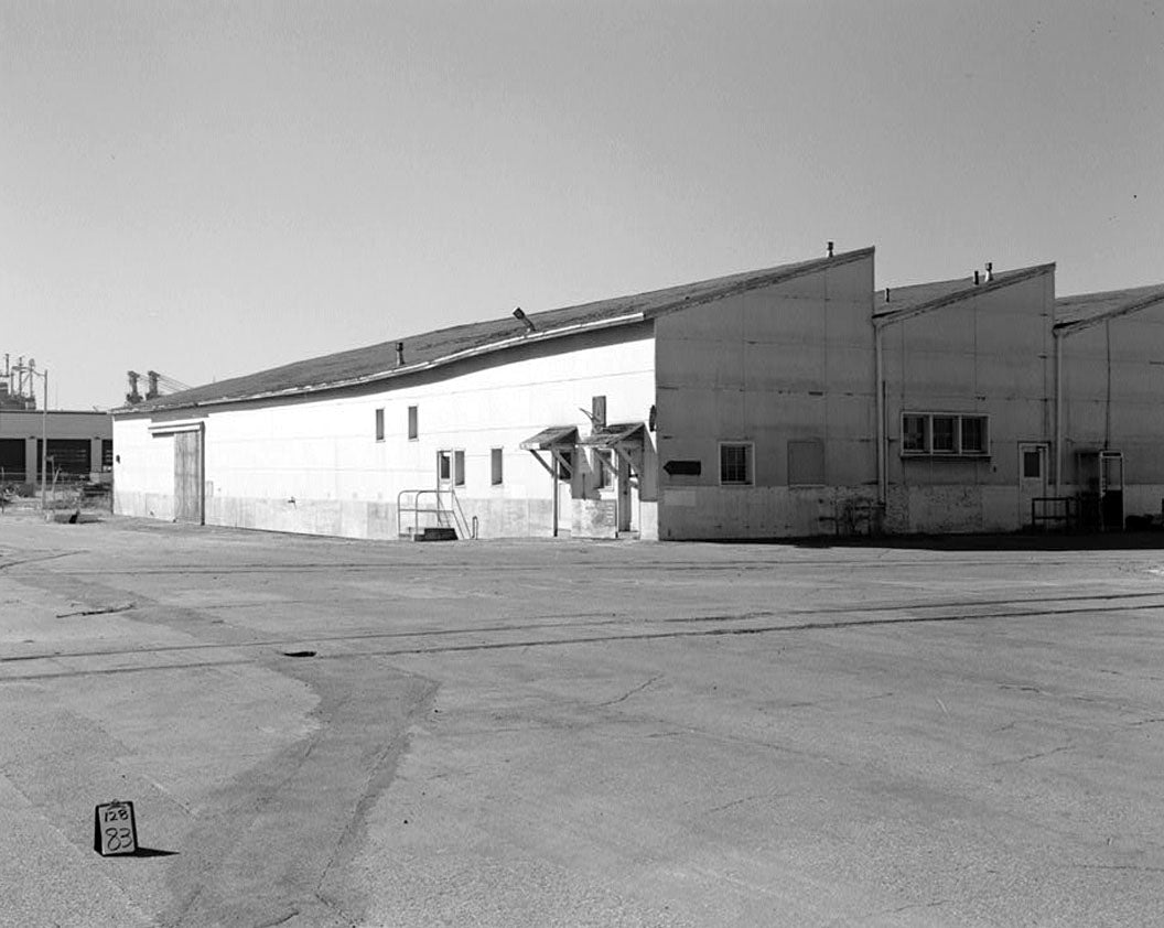 Historic Photo : Oakland Naval Supply Center, Pier Transit Shed, South of D Street between First & Second Streets, Oakland, Alameda County, CA 2 Photograph
